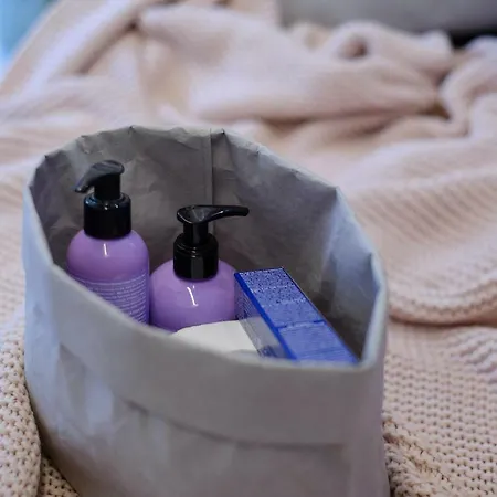 Luxury tent Ecocapsule